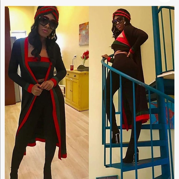 Women 1 Piece  Long Sleeve - Picture 5 of 8